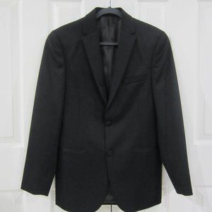 Vera Wang BLACK Tuxedo Jacket Size 38R slim fit.